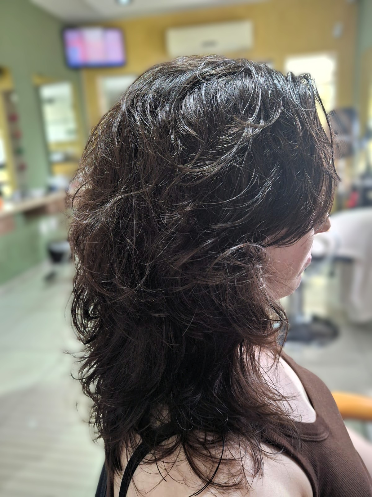 Corte em camadas feminino — lateral — São Carlos
